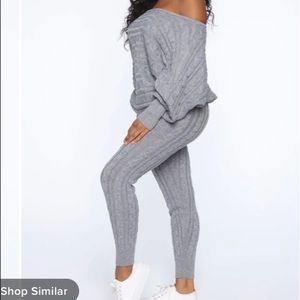 🛍SALE🛍 Fashion Nova two piece quilter sweater off the shoulder